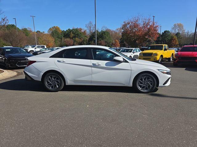 new 2026 Hyundai ELANTRA HEV car, priced at $27,085