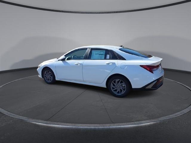 new 2026 Hyundai ELANTRA HEV car, priced at $27,085