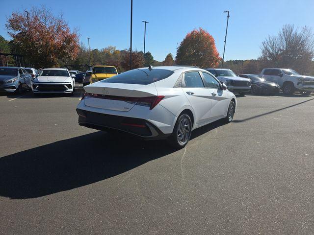 new 2026 Hyundai ELANTRA HEV car, priced at $27,085