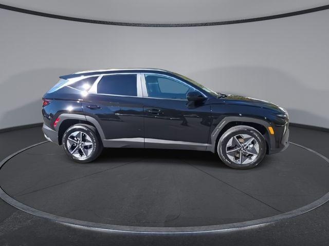 new 2026 Hyundai TUCSON Hybrid car, priced at $33,145