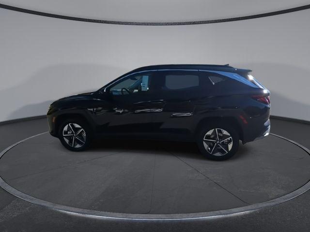 new 2026 Hyundai TUCSON Hybrid car, priced at $33,145