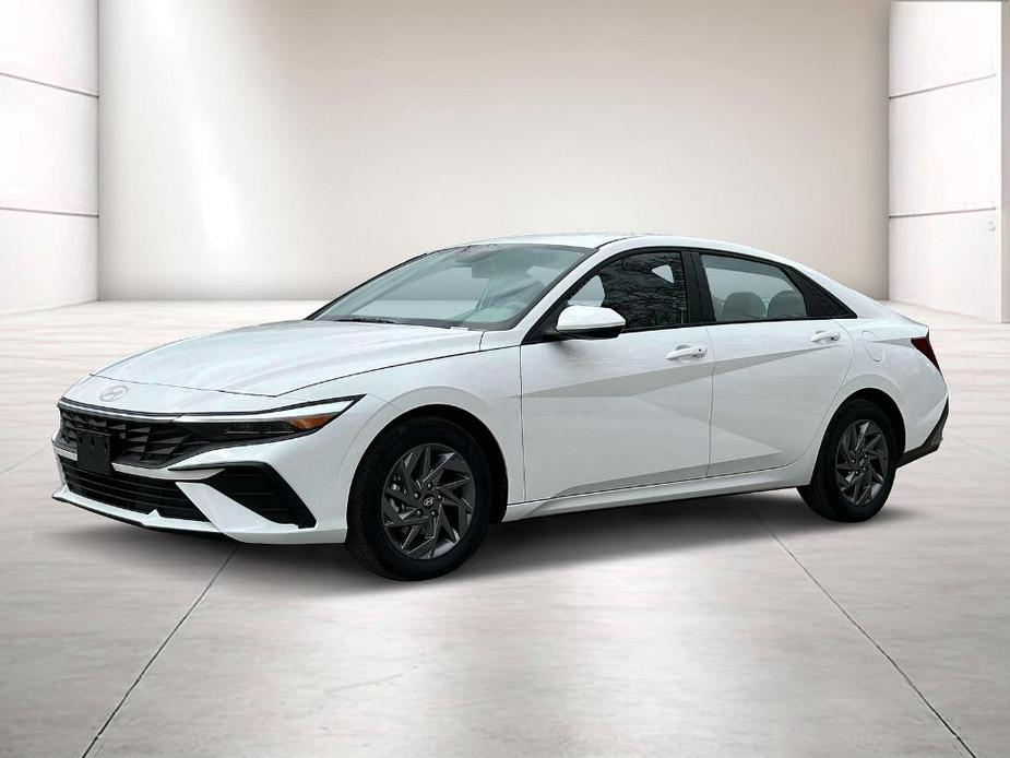 new 2024 Hyundai Elantra car, priced at $23,980