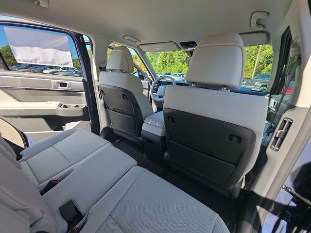 new 2026 Hyundai SANTA FE HEV car, priced at $36,555