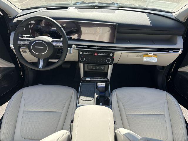 new 2025 Hyundai TUCSON Hybrid car, priced at $38,405