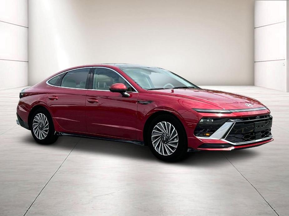 new 2024 Hyundai Sonata Hybrid car, priced at $36,987