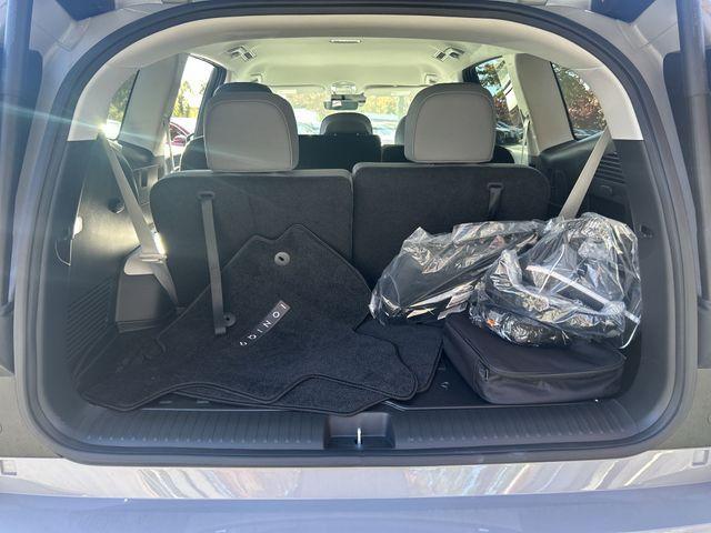 new 2026 Hyundai IONIQ 9 car, priced at $64,135