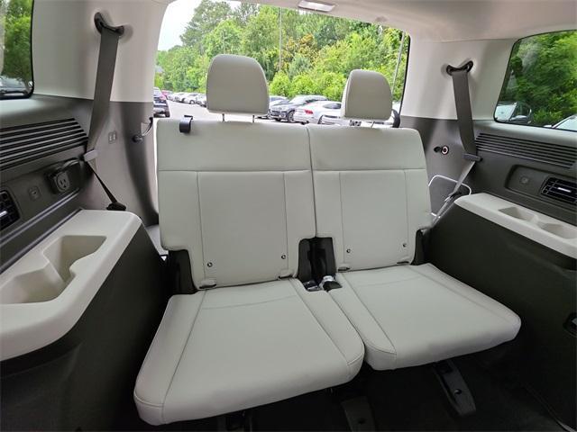 new 2025 Hyundai SANTA FE HEV car, priced at $49,195
