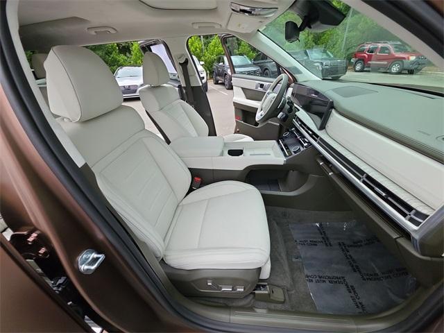 new 2025 Hyundai SANTA FE HEV car, priced at $49,195