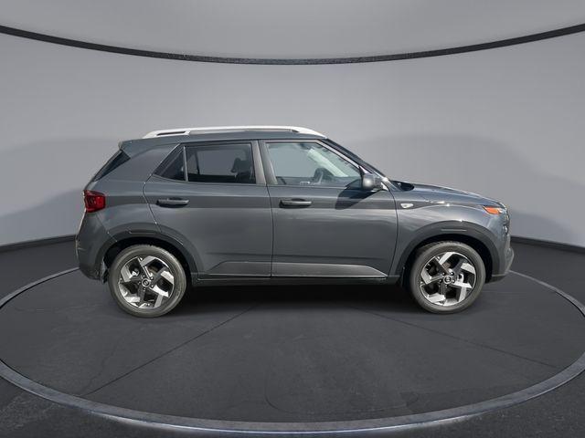 new 2025 Hyundai Venue car, priced at $24,115