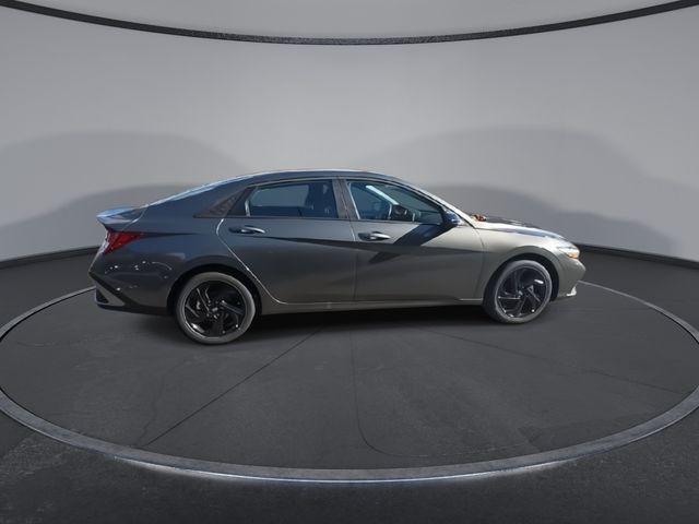 new 2026 Hyundai ELANTRA HEV car, priced at $28,560