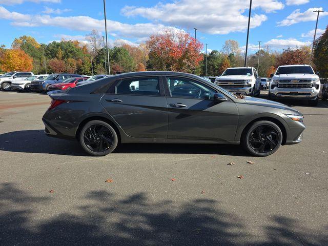 new 2026 Hyundai ELANTRA HEV car, priced at $28,560