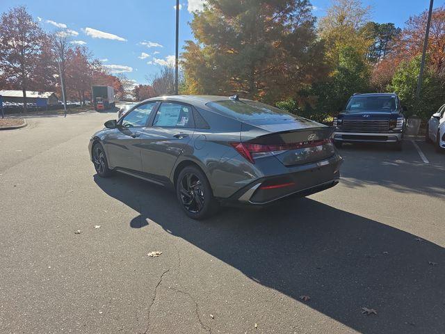 new 2026 Hyundai ELANTRA HEV car, priced at $28,560