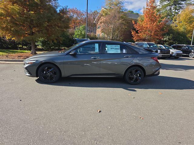 new 2026 Hyundai ELANTRA HEV car, priced at $28,560