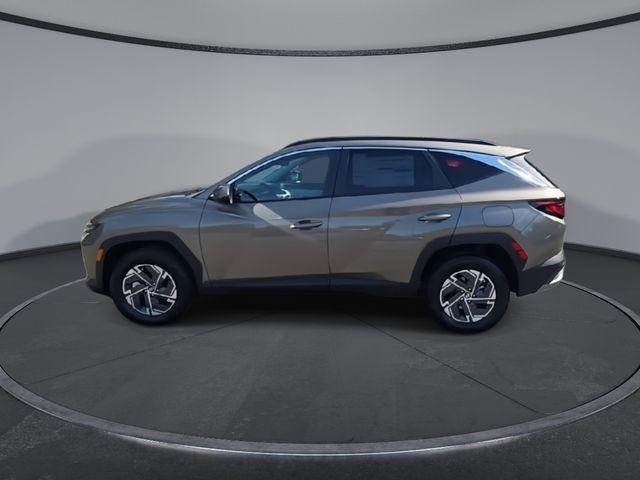 new 2025 Hyundai TUCSON Hybrid car, priced at $34,210