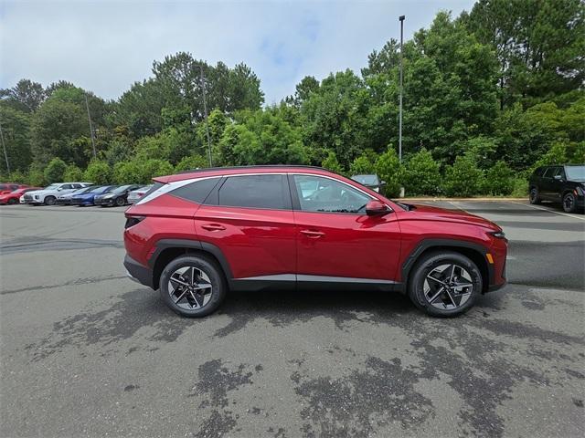 new 2025 Hyundai TUCSON Hybrid car, priced at $37,810