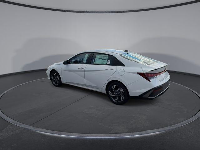 new 2025 Hyundai Elantra car, priced at $24,660