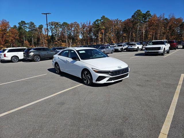new 2025 Hyundai Elantra car, priced at $23,660