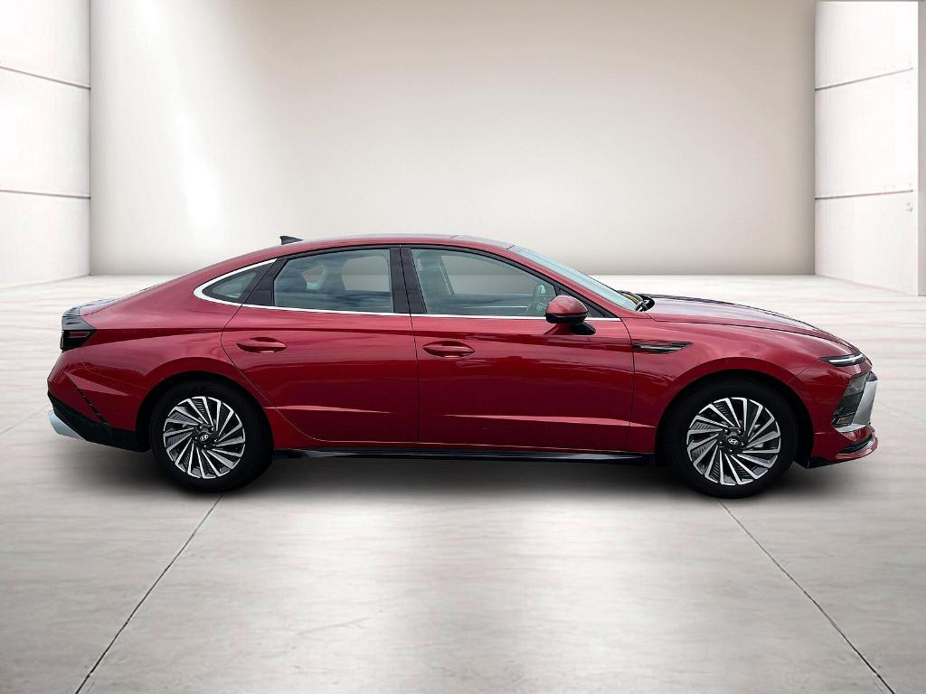 new 2024 Hyundai Sonata Hybrid car, priced at $31,767