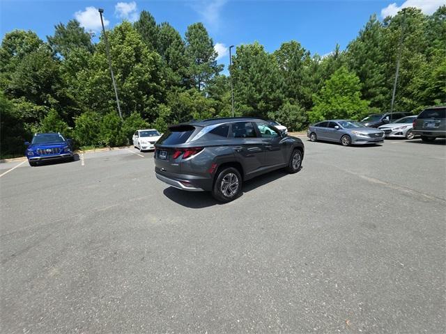 new 2025 Hyundai TUCSON Hybrid car, priced at $34,295
