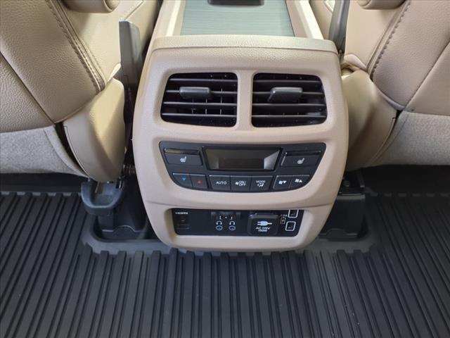 used 2022 Honda Pilot car, priced at $34,598