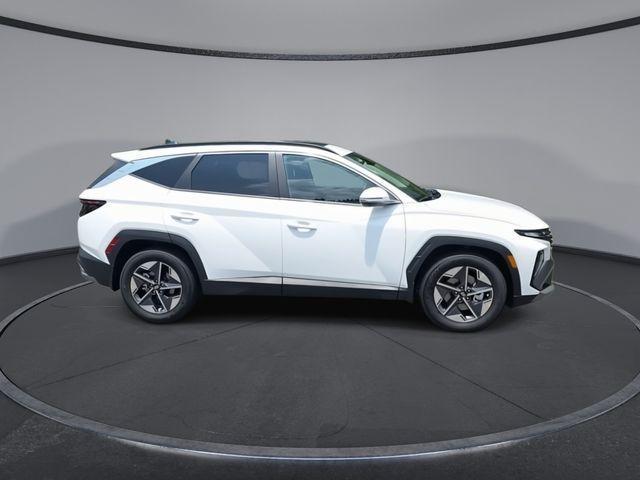 new 2025 Hyundai Tucson car, priced at $33,955