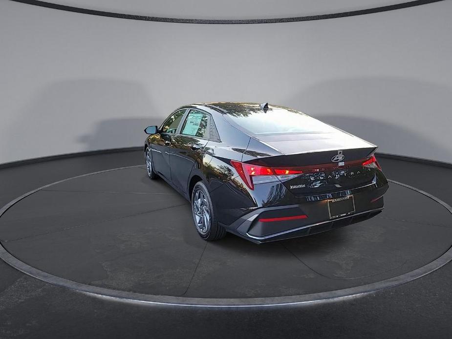 new 2025 Hyundai Elantra car, priced at $23,680