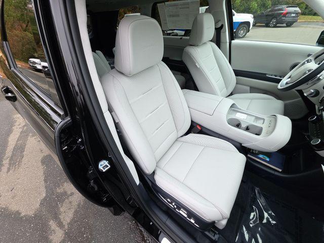 new 2026 Hyundai Palisade Hybrid car, priced at $60,035