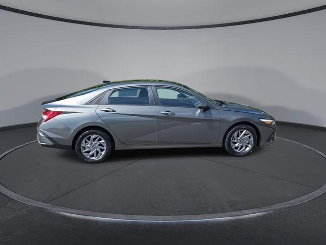 new 2025 Hyundai ELANTRA HEV car, priced at $24,530