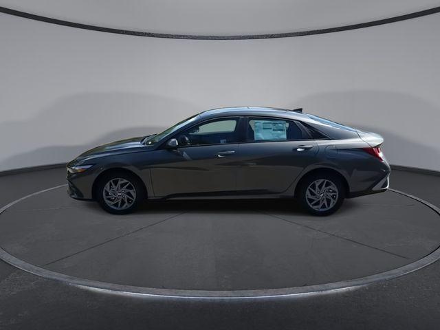 new 2025 Hyundai ELANTRA HEV car, priced at $24,530