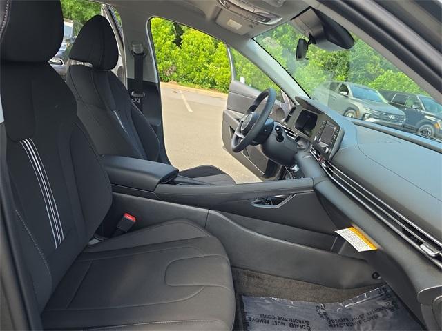 new 2025 Hyundai ELANTRA HEV car, priced at $25,530