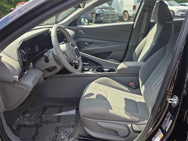 used 2022 Hyundai Elantra car, priced at $19,497