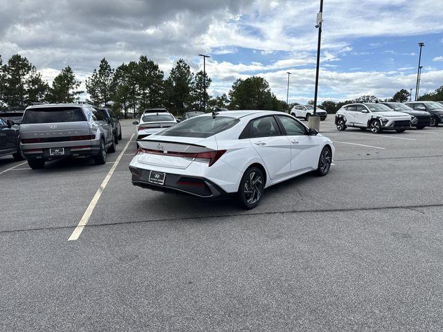 new 2025 Hyundai Elantra car, priced at $22,840