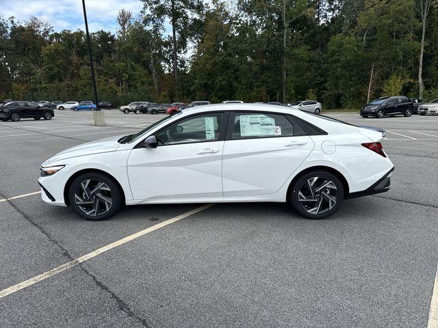 new 2025 Hyundai Elantra car, priced at $22,840