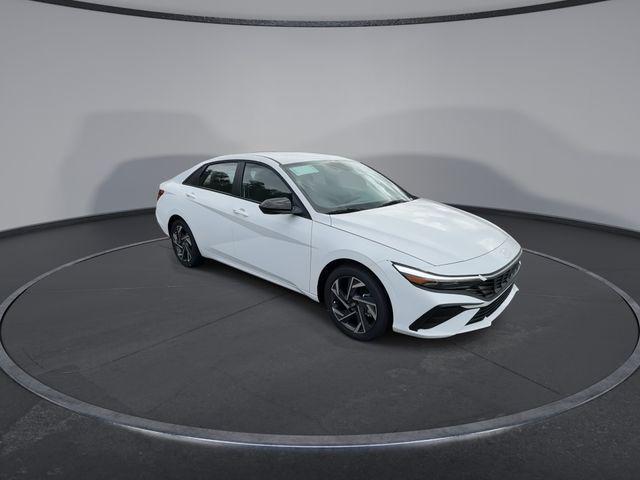 new 2025 Hyundai Elantra car, priced at $22,840