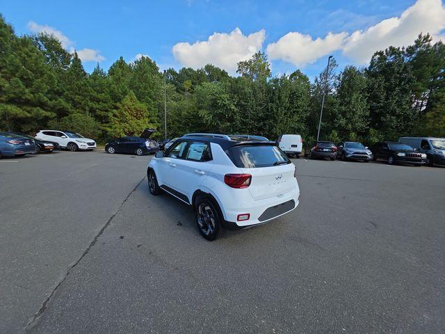 new 2025 Hyundai Venue car, priced at $25,110