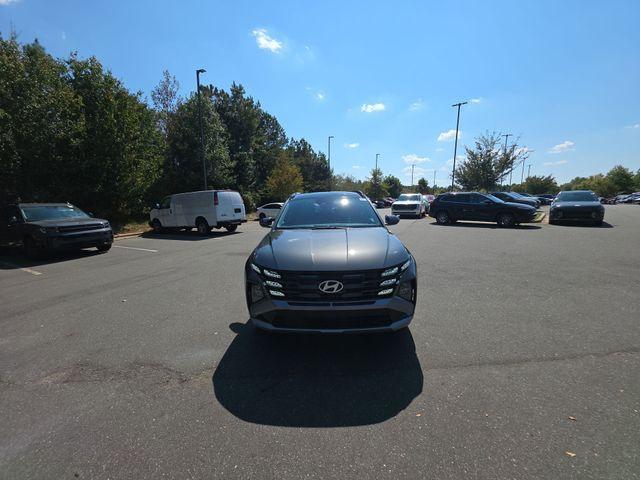 new 2025 Hyundai TUCSON Hybrid car, priced at $37,060