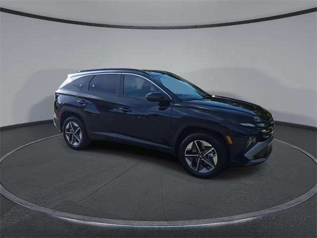 new 2025 Hyundai TUCSON Hybrid car, priced at $37,305