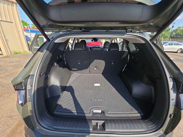 new 2025 Hyundai Tucson car, priced at $33,475