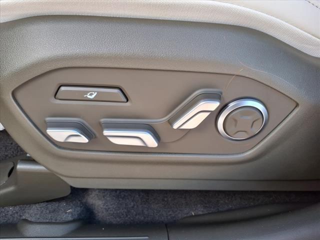 new 2025 Hyundai Santa Fe car, priced at $47,179