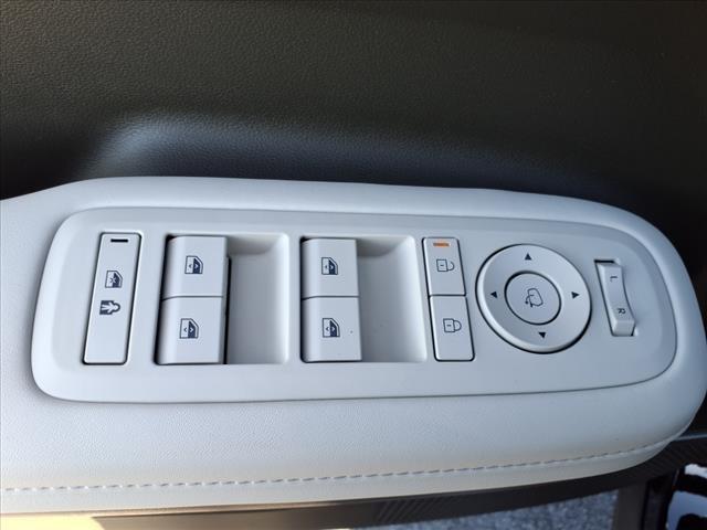 new 2025 Hyundai Santa Fe car, priced at $48,679