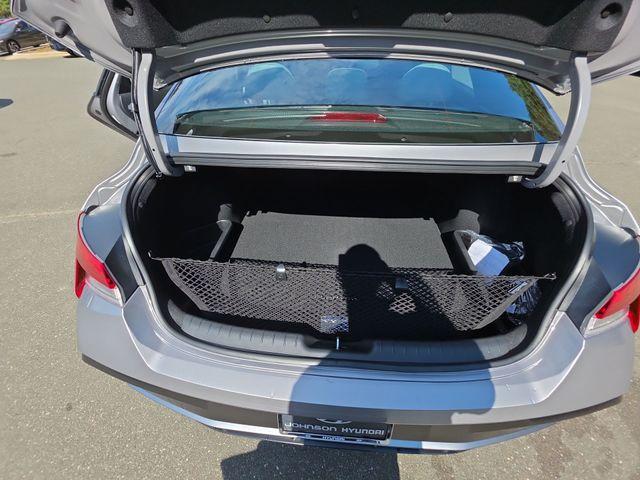 new 2025 Hyundai ELANTRA HEV car, priced at $29,215