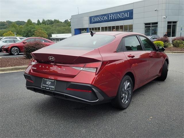 new 2024 Hyundai Elantra car, priced at $23,560