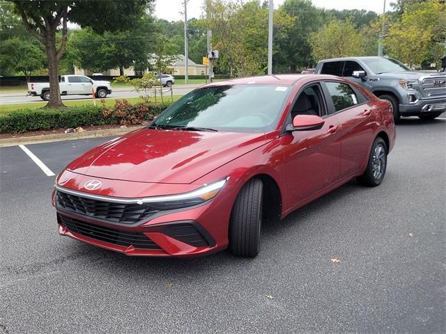 new 2024 Hyundai Elantra car, priced at $23,560