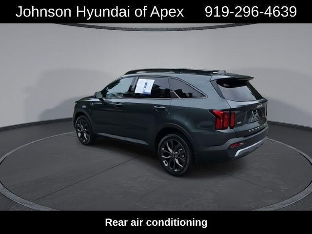 used 2022 Kia Sorento car, priced at $31,395