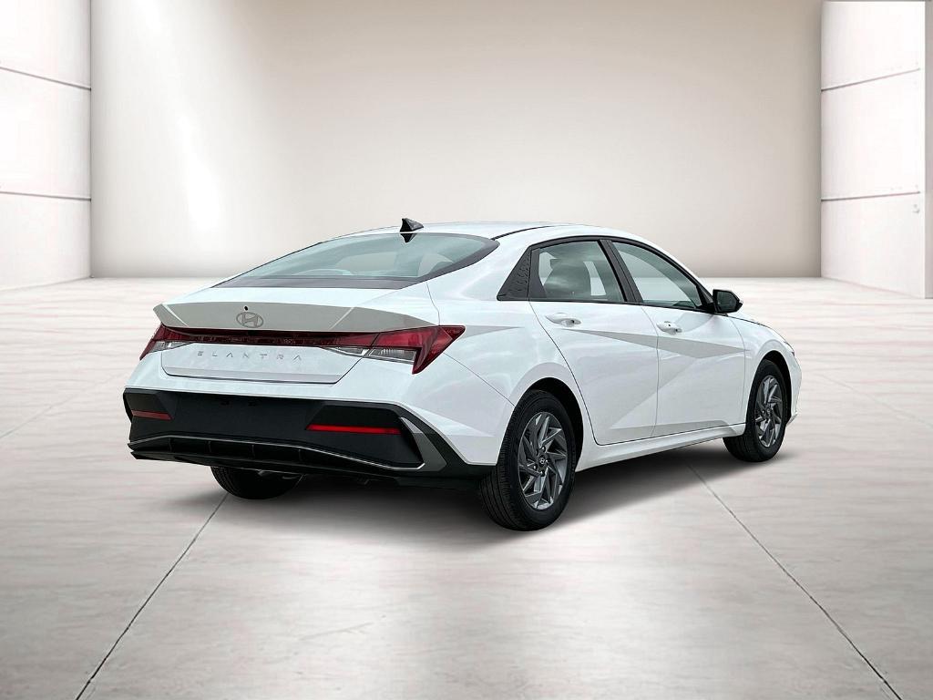 new 2025 Hyundai Elantra car, priced at $25,115