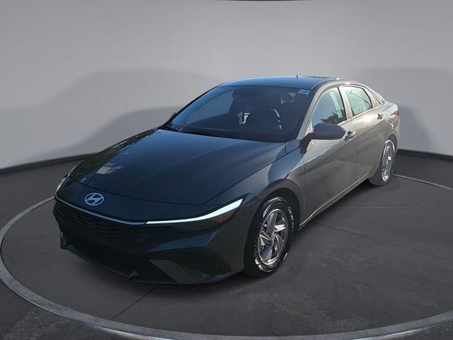 new 2025 Hyundai Elantra car, priced at $23,290