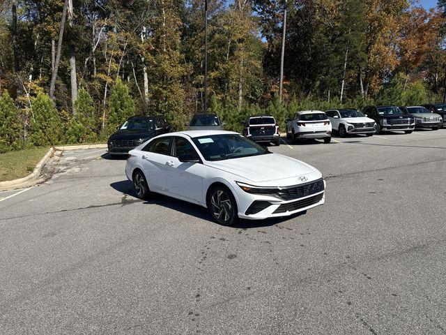 new 2025 Hyundai Elantra car, priced at $23,660