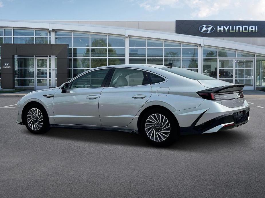 new 2025 Hyundai Sonata Hybrid car, priced at $38,120