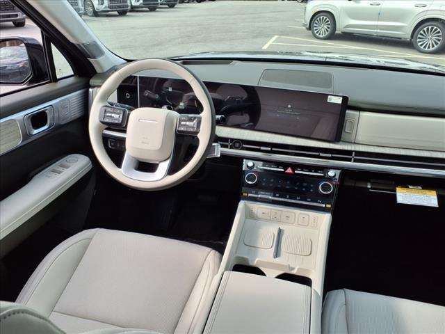 new 2025 Hyundai Santa Fe car, priced at $48,650
