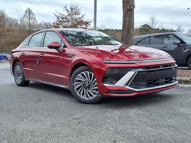 new 2025 Hyundai Sonata Hybrid car, priced at $39,880